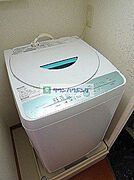 洗濯機　(実際と異なる場合が御座います)