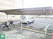 駐輪場完備
