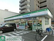 ファミリーマート 600m