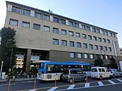 高津区役所 850m
