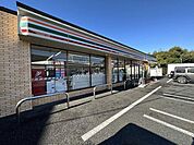 セブンイレブン川口辻店 徒歩9分。 700m