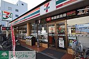 セブンイレブンさいたま大宮氷川参道店 373m