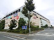 イオンモール川口前川 徒歩12分。ショッピングセンター 960m