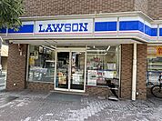 ローソン　川口栄町店 徒歩1分。 50m