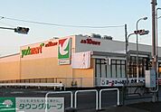ヨークマート青戸店 徒歩9分。 710m