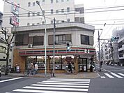 セブンイレブン 150m