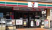 セブンイレブン亀戸昭和橋通り店 813m