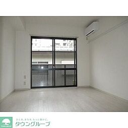 ドウェル・フロイデ 202 2階1Kのリビング/ダイニング