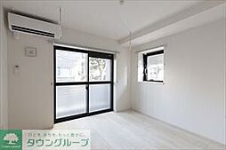 Y.Hale（ワイハレ） 102 1階1Kのリビング/ダイニング