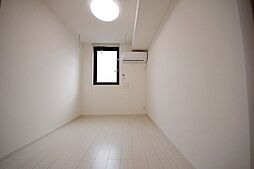 リブリ・Dear court 106 2階ワンルームのリビング/ダイニング