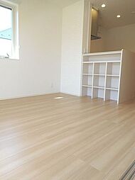 カサ・ベルデ 201 2階1LDKのリビング/ダイニング