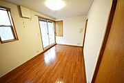 ★角部屋のお部屋で明るくなっております★