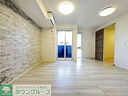 バレンシア 301 3階3LDKのリビング/ダイニング