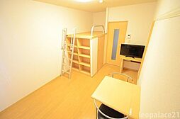 レオパレス拝島町II 2階1Kのリビング/ダイニング