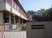 よつぎ第四保育園 57m