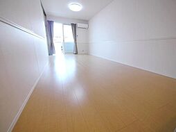 JR京浜東北・根岸線 川口駅 バス6分 十二月田中学校下車 徒歩5分の賃貸アパート 3階1LDKのリビング/ダイニング