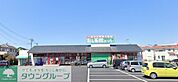 業務スーパー花栗店 徒歩5分。 400m