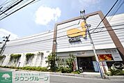 ダイエー草加店 761m