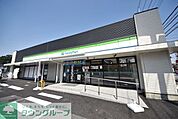 ファミリーマート草加2丁目店 444m