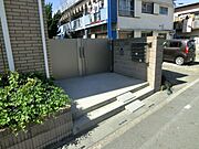 オートロック付