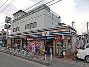 セブンイレブン 522m