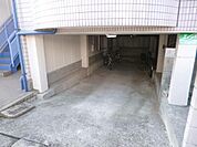 敷地内駐車場 10m