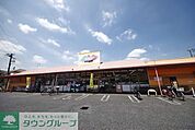 旬鮮食品館カズン草加店 835m
