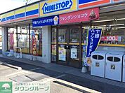 ミニストップ 徒歩6分。コンビニ 470m
