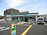 周辺：ファミリーマート 630m