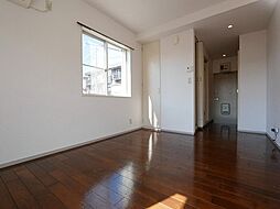 クレール越野 103 1階ワンルームのリビング/ダイニング