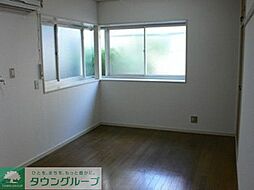 ソシエール 102 1階ワンルームのリビング/ダイニング