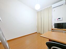 レオパレスアートヒルズアイ 206 2階1Kのリビング/ダイニング