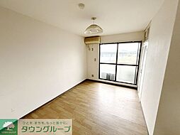 メゾンドリック 202 2階ワンルームのリビング/ダイニング