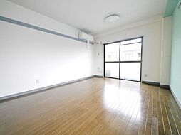 ウェルハイム小泉 3階1Kのリビング/ダイニング