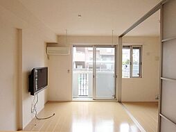 アマービリス 203 2階1LDKのリビング/ダイニング