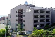 私立多摩大学 1850m