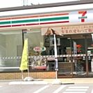 セブンイレブン国立さくら通り店 890m
