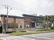 蔦谷書店多摩永山店 800m
