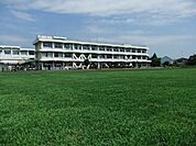 日野市立滝合小学校 640m