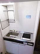 ★キッチン上にも収納部分があります★