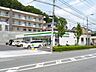周辺：ファミリーマート町田図師店 688m