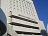 周辺：町田市立図書館 450m