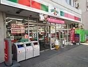 サンクス多摩一の宮店 1228m