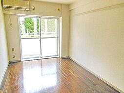 ビレッジコア八王子 0413 4階1Kのリビング/ダイニング