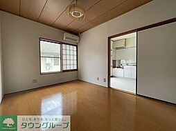 京王線 高幡不動駅 徒歩19分の賃貸アパート 2階2DKのリビング/ダイニング