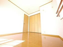 JR横浜線 八王子みなみ野駅 徒歩17分の賃貸テラスハウス 1階2LDKのリビング/ダイニング