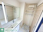★お部屋探しはタウンハウジング稲田堤店まで★