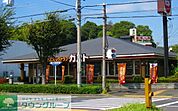 ガスト 徒歩11分。飲食店 810m