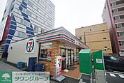 セブンイレブン町田原町田大通り店 徒歩13分。コンビニ 1030m