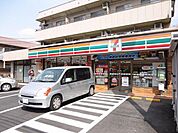 セブンイレブン 100m